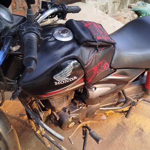 Honda CB Shine 2019 - Image 2