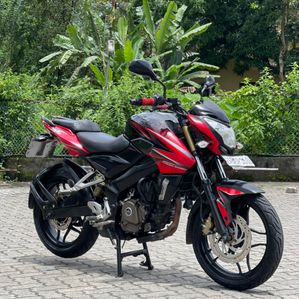 Bajaj Pulsar NS200 2016 - Image 2