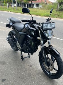 Yamaha FZ 2019