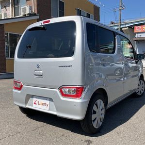 Suzuki Wagon R FX 2023 - Image 3