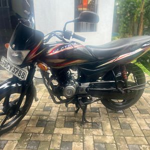 Bajaj Platina 2015 - Image 2