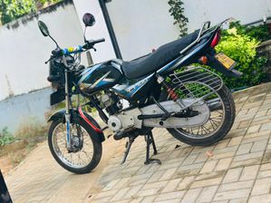 Bajaj CT100 2018