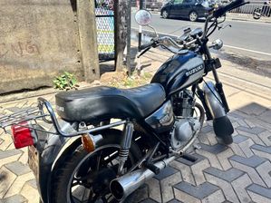 Suzuki GN 125 2005