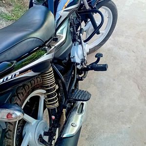 Bajaj Platina 2017 - Image 2