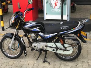 Bajaj CT100 2012