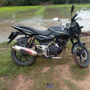 Bajaj Pulsar 180 2009 - Image 2