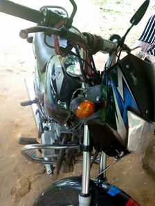 Bajaj CT100 2016