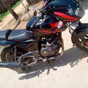 Bajaj Pulsar 180 2016 - Image 3