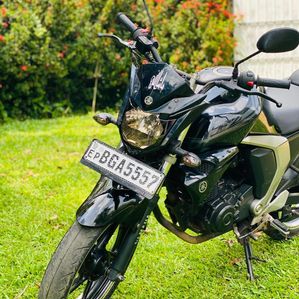 Yamaha FZ v2 2017 - Image 2