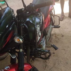 Bajaj Pulsar 150 2015 - Image 3