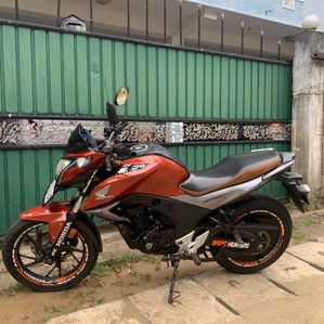 Honda CB Hornet 2016 - Image 2
