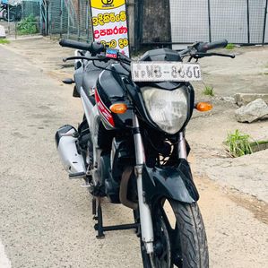 Yamaha FZ 2011 - Image 2