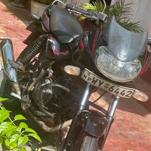 Bajaj Discover 2021 - Image 2