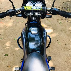 Bajaj Platina 2011 - Image 2