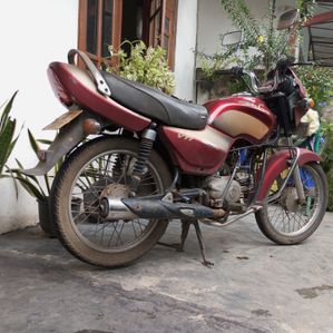 TVS Centra 2005 - Image 2