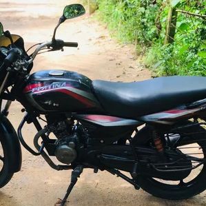 Bajaj Platina 2012 - Image 2