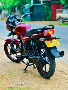 Bajaj Discover 2010