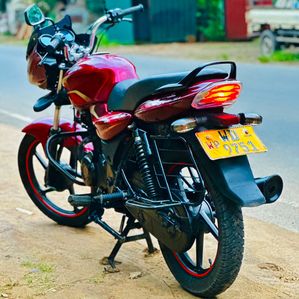 Bajaj Discover 2010 - Image 2