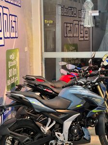 Bajaj Pulsar N160 USD 2025