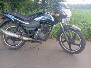 TVS Metro 2016