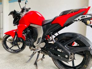 Yamaha FZ S V2 2015