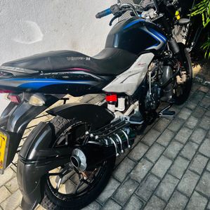 Bajaj Dominar 2013 - Image 3