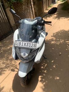 Suzuki Burgman 2020