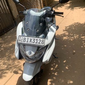 Suzuki Burgman 2020 - Image 2