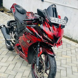 Yamaha R15 V3 2019 - Image 3
