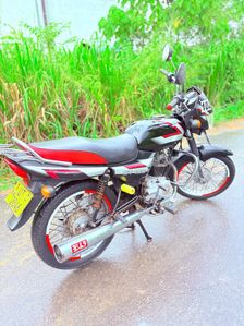 Bajaj CT100 2008