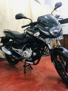 Bajaj Pulsar 150 2017