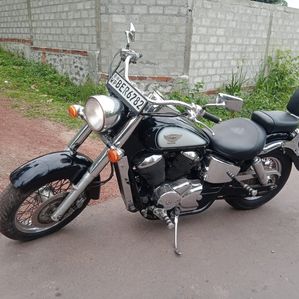 Honda shadow 2014 - Image 2