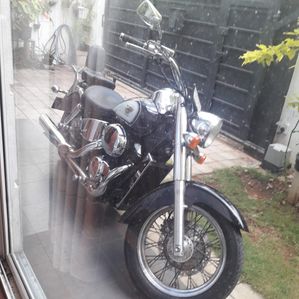 Honda shadow 2014 - Image 3