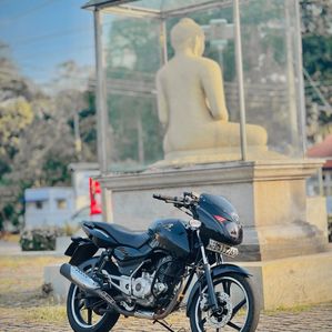Bajaj Pulsar 150 2013 - Image 2