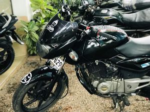 Bajaj Pulsar 150 2016