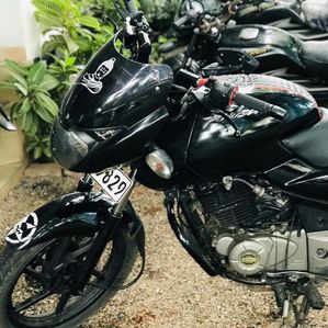 Bajaj Pulsar 150 2016 - Image 2