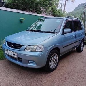 Mazda Demio 2000 - Image 2