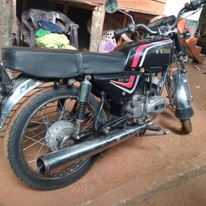 Kawasaki Bajaj 100 1997 - Image 3