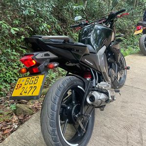 Yamaha FZ V2 2018 - Image 3