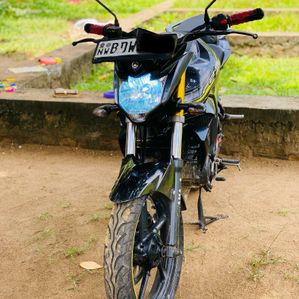 Yamaha FZ S V.2 2016 - Image 2