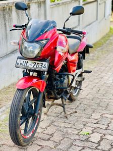 Bajaj Pulsar 200 2009