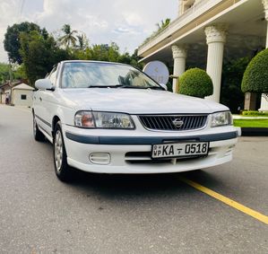 Nissan Sunny FB15 2005