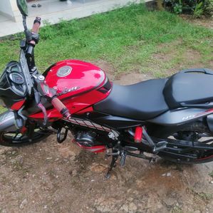 Bajaj Pulsar NS200 2017 - Image 3