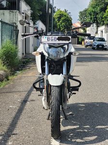 TVS Apache RTR 200 4V 2018