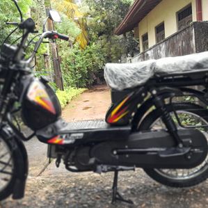 TVS XL 100 2024 - Image 2