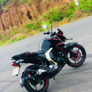 Yamaha FZ v2 2015 - Image 3