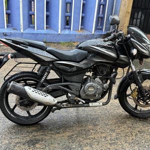 Bajaj Pulsar 150 2019 - Image 3