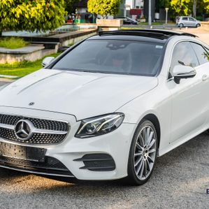 Mercedes Benz E300 AMG COUPE 2017 - Image 2