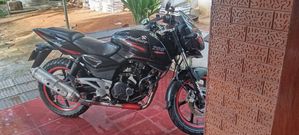 Bajaj Pulsar 200 2006
