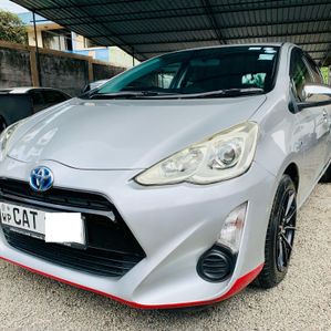 Toyota Aqua 2015 - Image 2